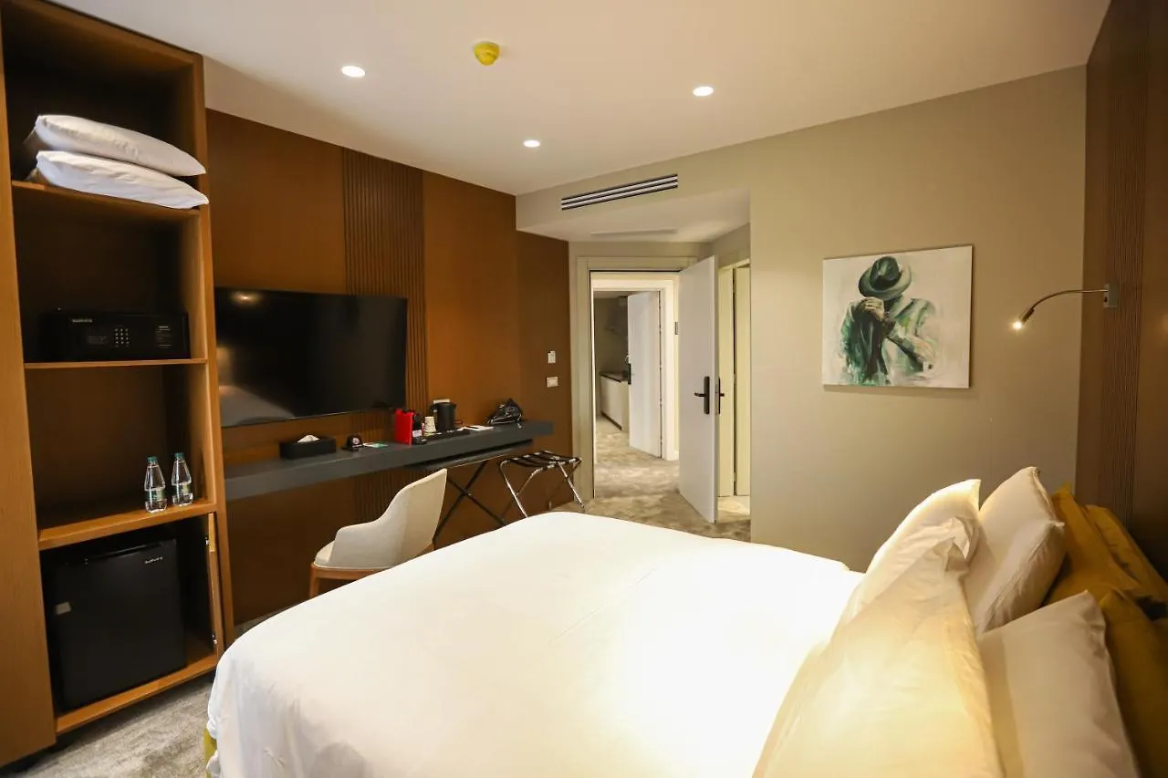 Urbanin Apartment & Hotel Tirana