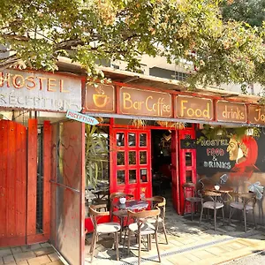 Albergue Divina, Tirana